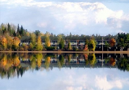 ホテルFloribell Station Touristique Trois-Rivières エクステリア 写真